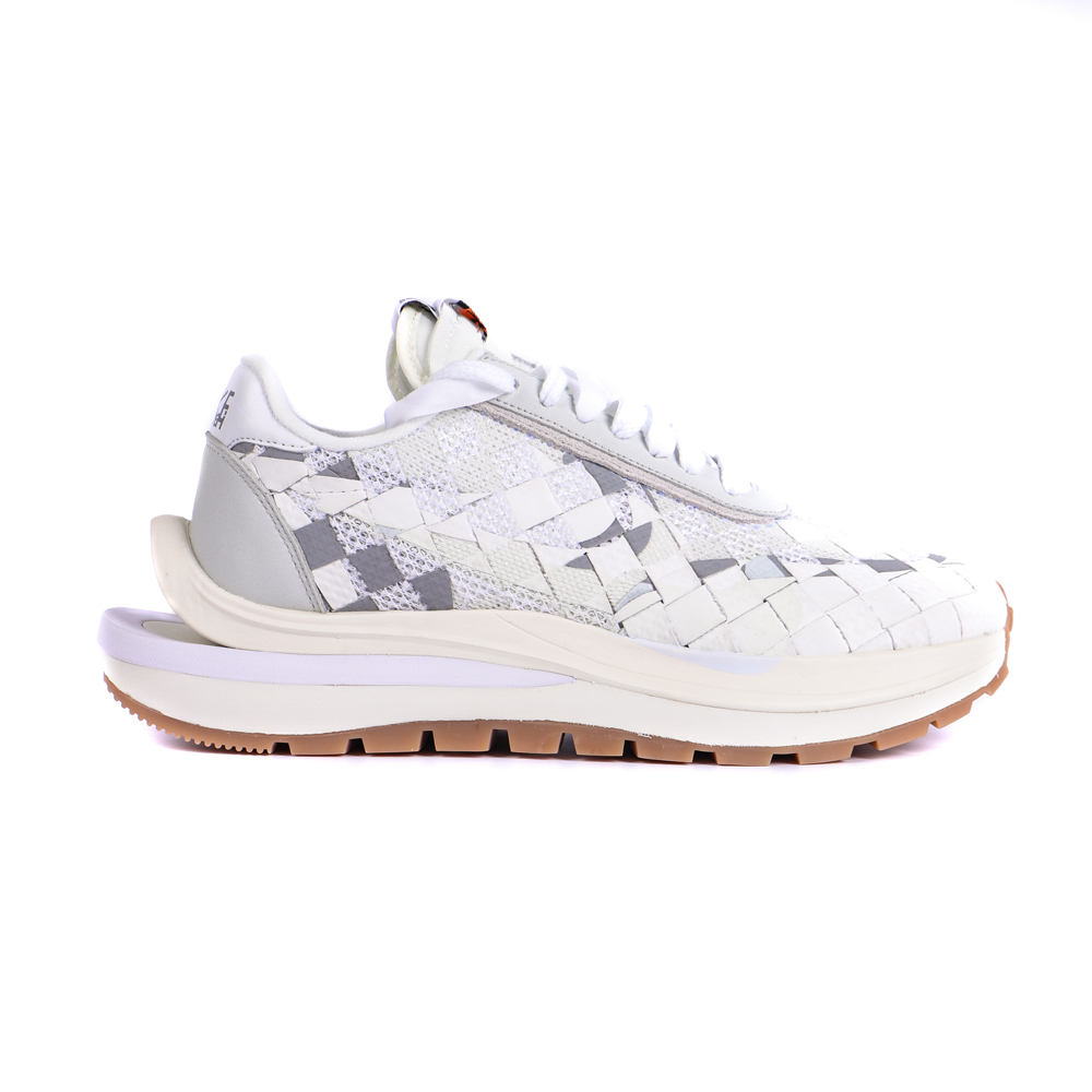 Sacai X Nike LDVaporwaffle Mix  Low "White"
