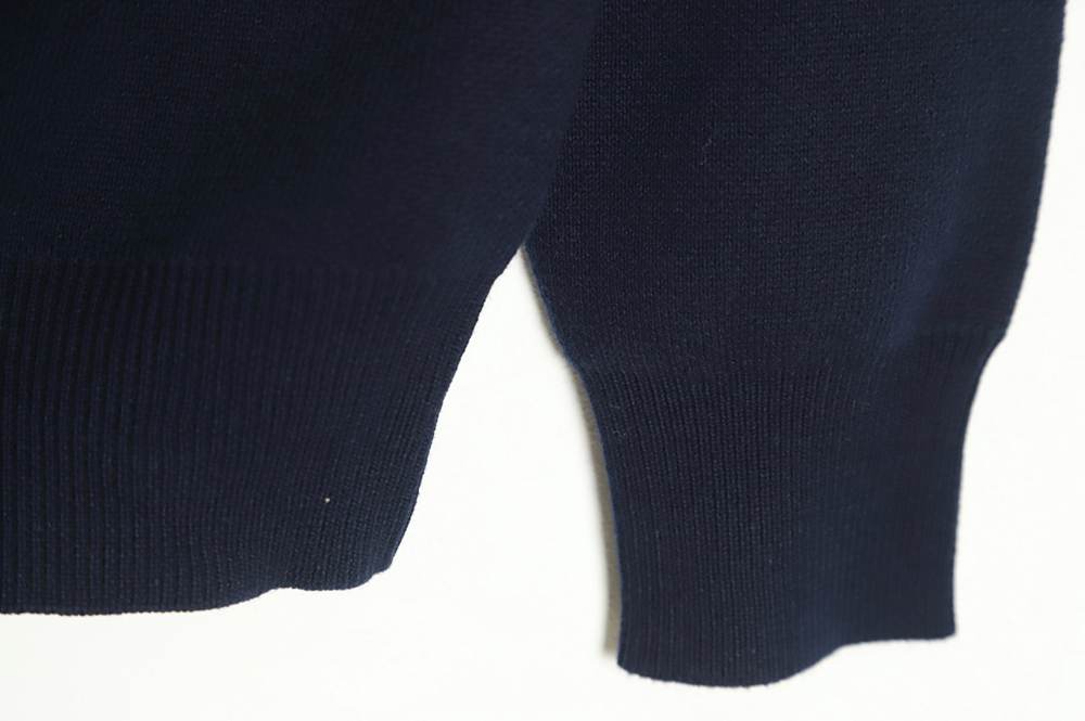 LOEWE 22FW love crew neck sweater
