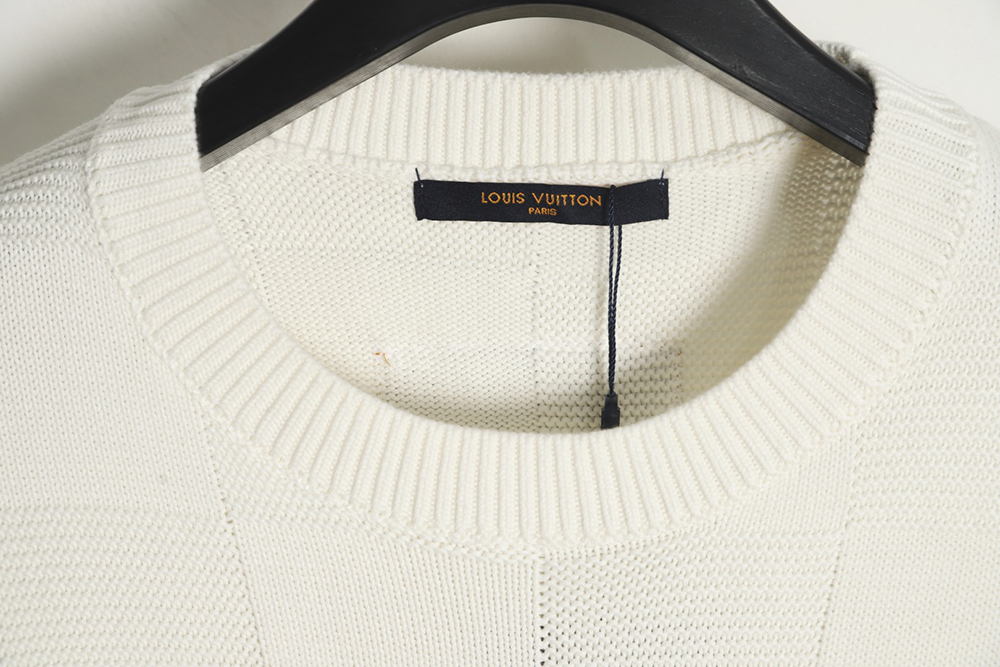 LouisVuitton 22SS chest pin checkerboard knitted sweater