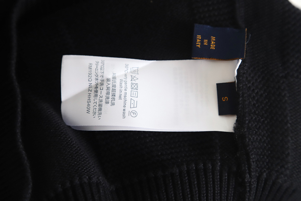 Louis Vuitton 22SS chest pin checkerboard knitted sweater