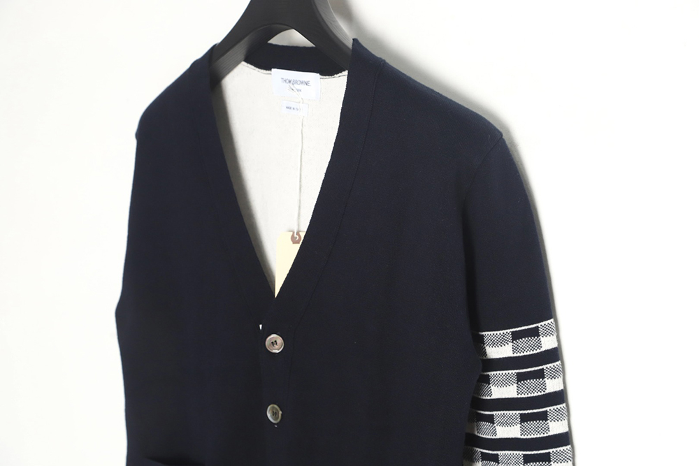 Thom Browne 23FW plaid dachshund cardigan sweater