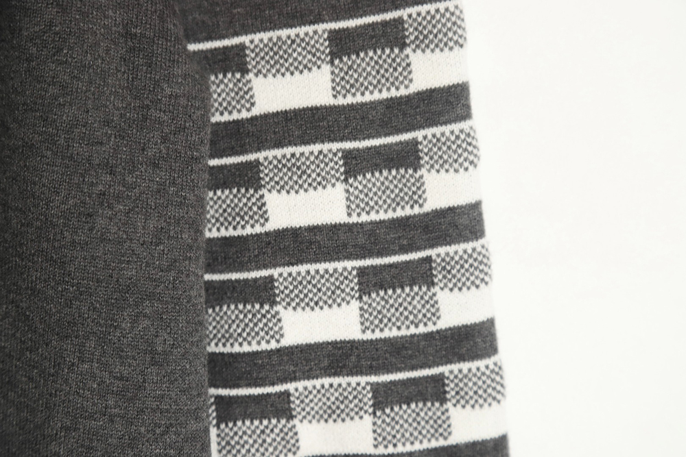 Thom Browne 23FW plaid dachshund cardigan sweater
