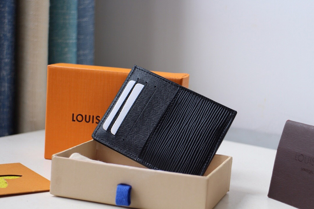 Louis Vuitton Wallets M67210 7.5*12cm