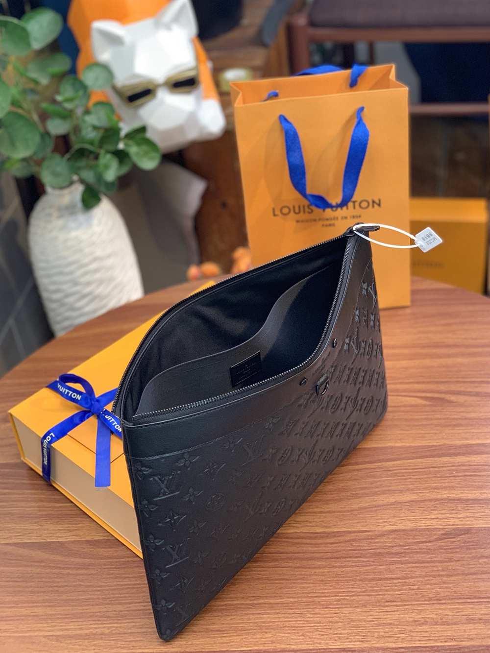 Louis Vuitton Bags M62903 34*25*2cm