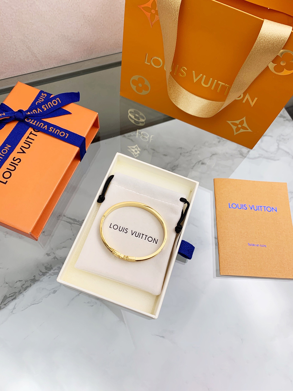 Louis Vuitton Bracelet 635842