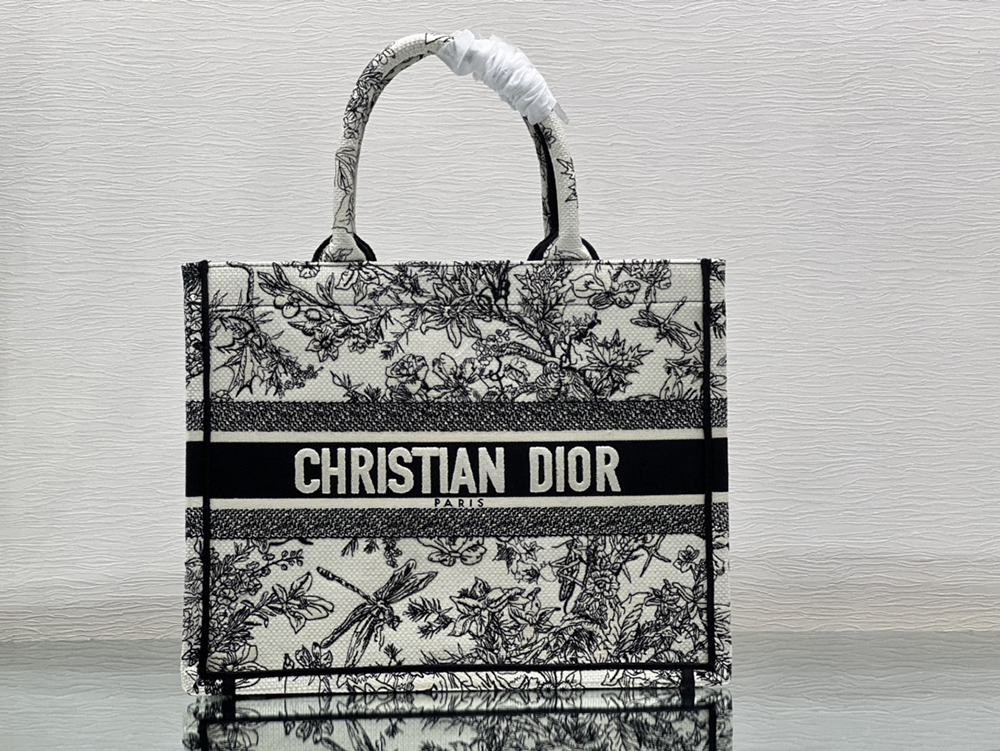 Christian Dior Bags 1296
