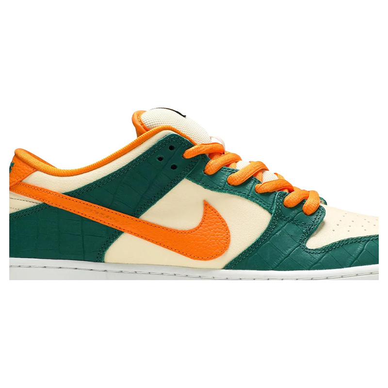 Dunk Low Pro SB 