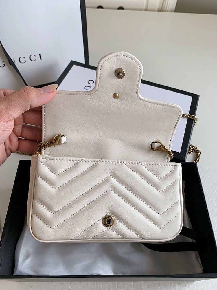 Gucci 476433 GG Marmont Matelasse Super Mini Bag White