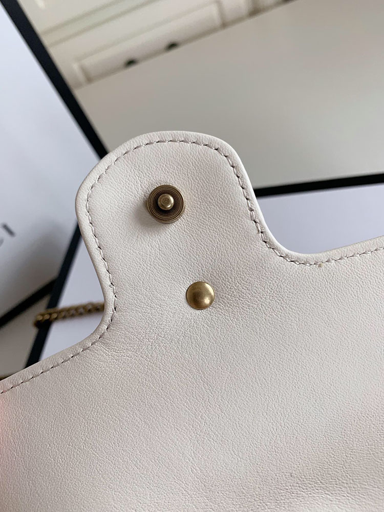 Gucci 476433 GG Marmont Matelasse Super Mini Bag White