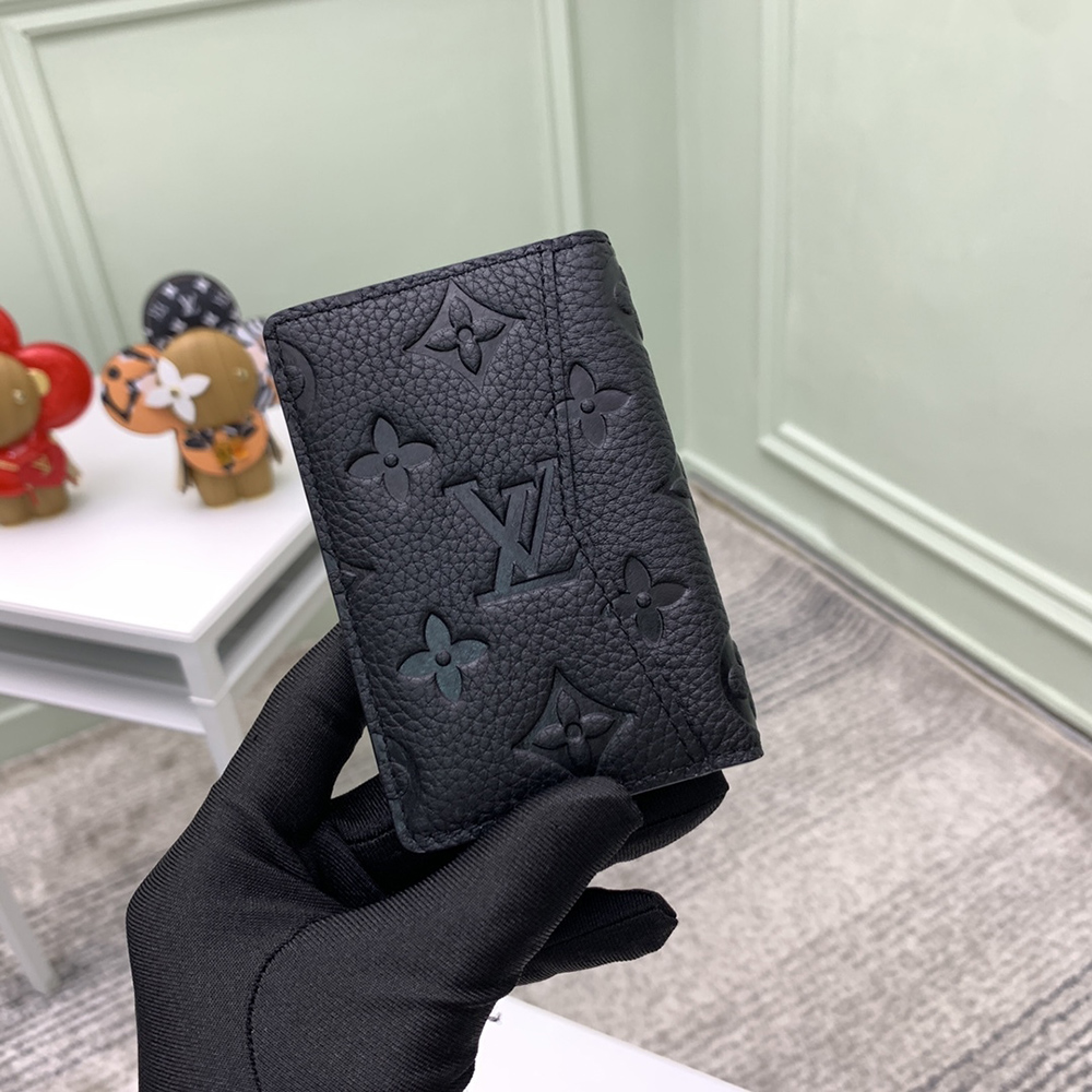 Louis Vuitton Wallets M69044 8*11*1cm