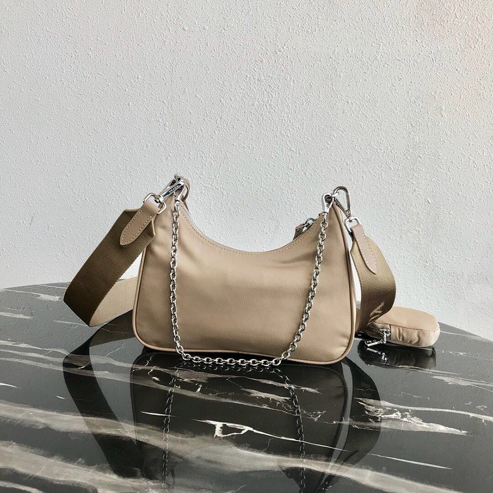 Prada Bags P83890 22*12*6cm