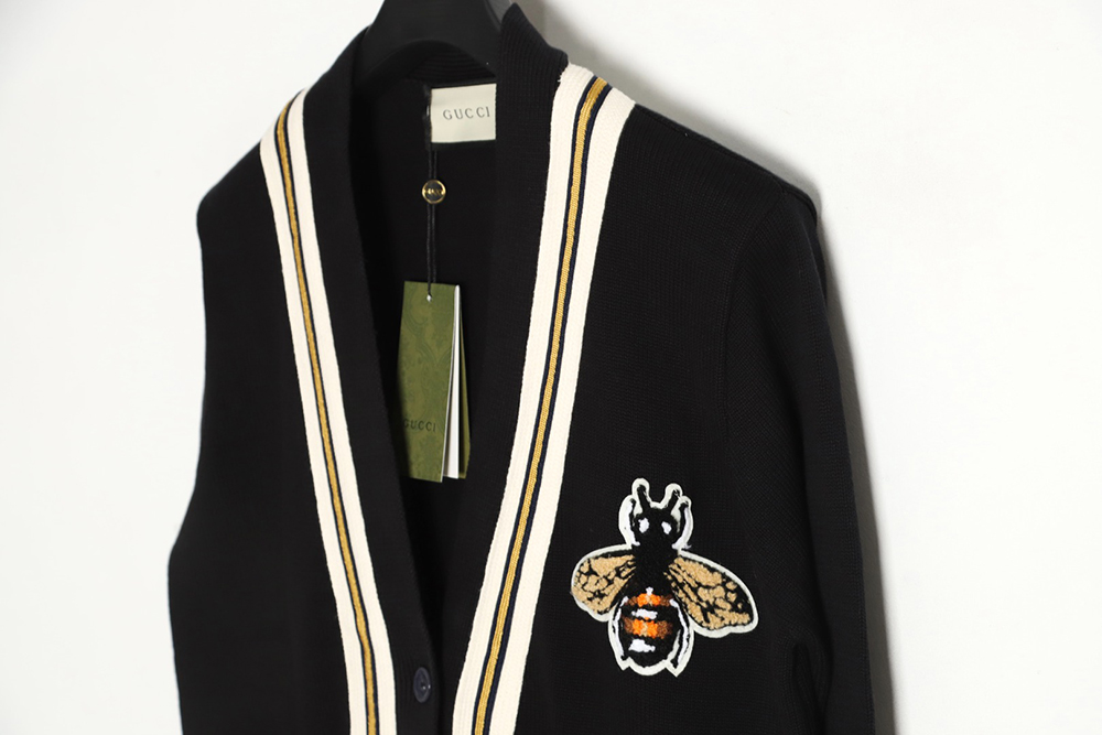 Gucci 23Fw Chest Bee Wool Cardigan Jacket