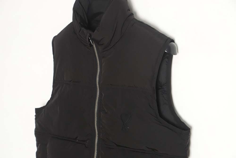 AMI paris men''s and women''s classic love down vest _CM_2