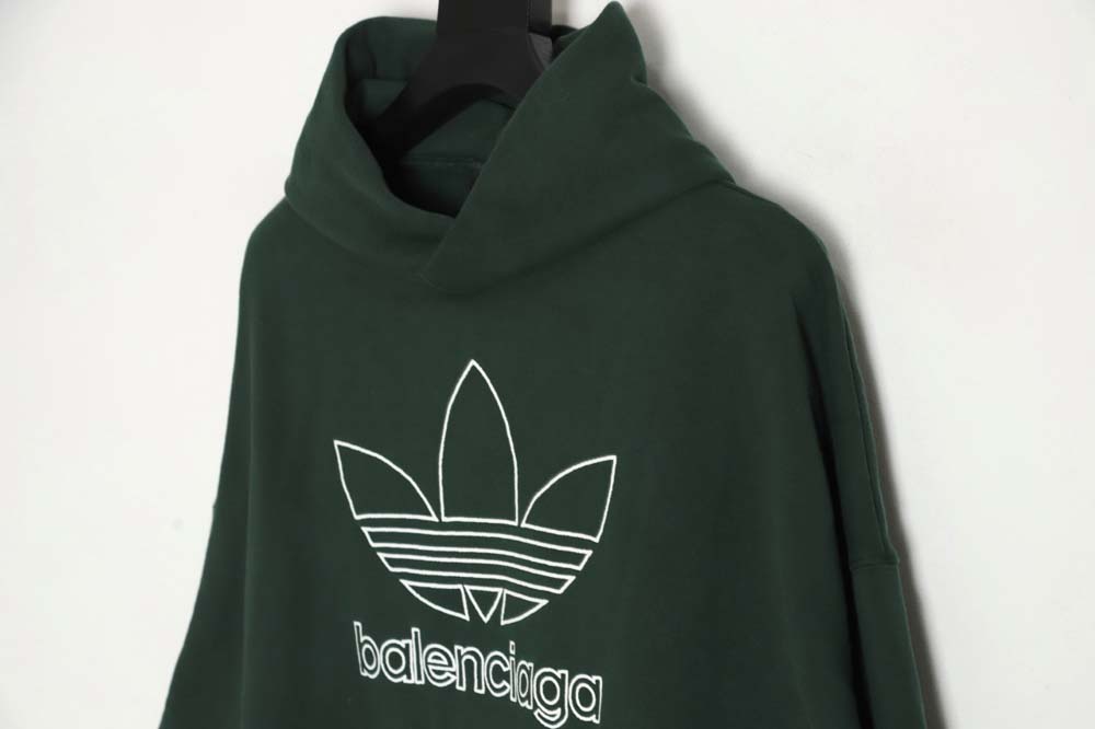 Balenciaga X Adidas Balenciaga co-branded clover embroidered hoodie