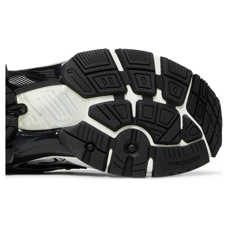 Balenciaga Runner Sneaker 