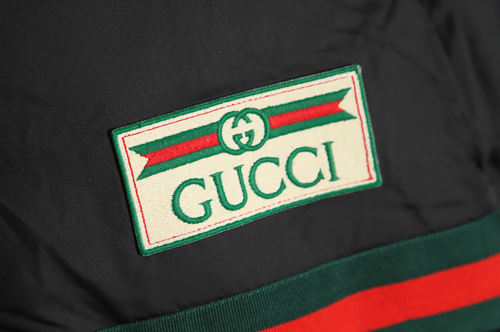 Gucci 22ss red and green webbing down jacket