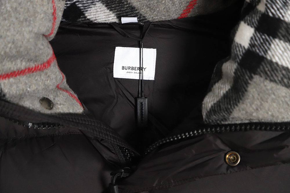 Burberry 21Fw detachable sleeve down jacket