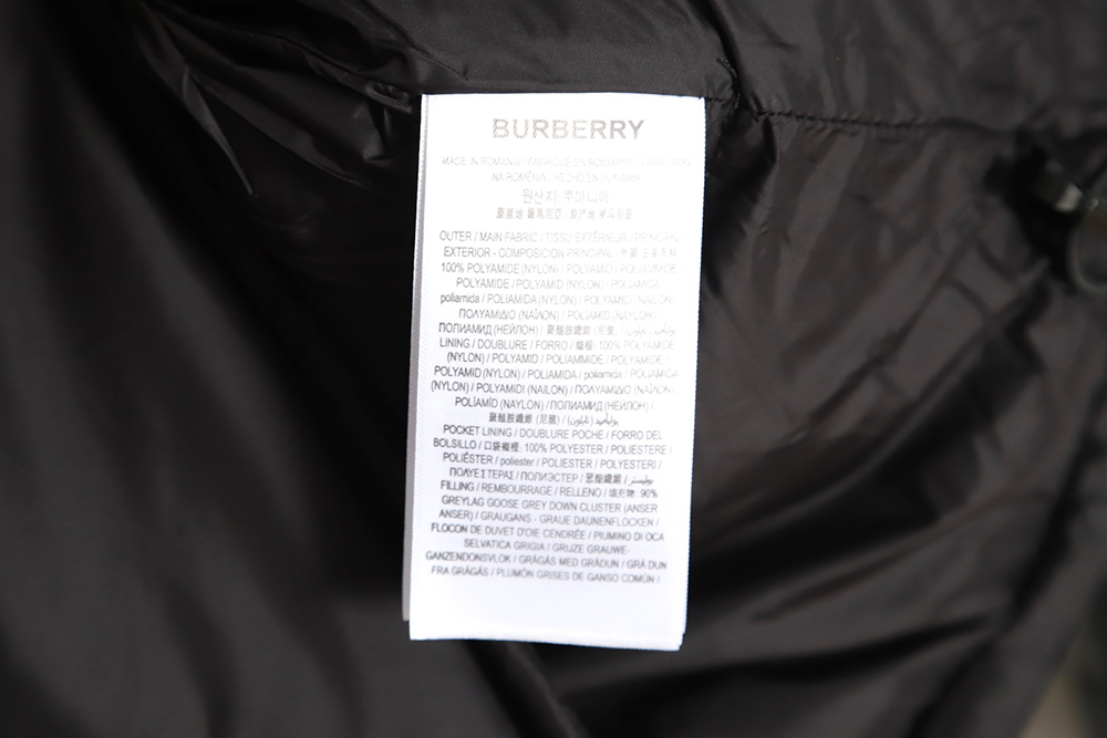 Burberry 21Fw detachable sleeve down jacket