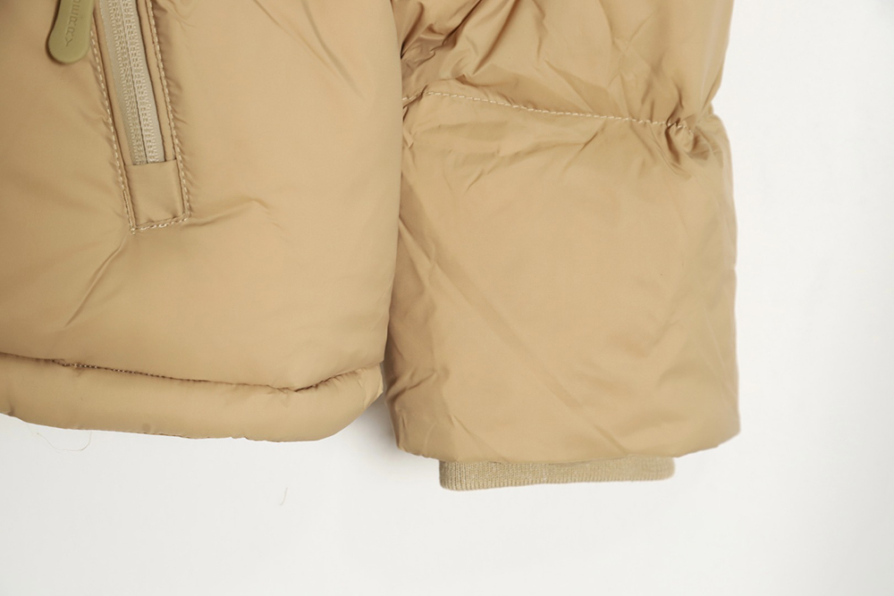 Burberry 21Fw detachable sleeve down jacket