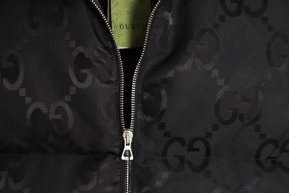 Gucci 22FW dark pattern double G printed canvas hooded down vest