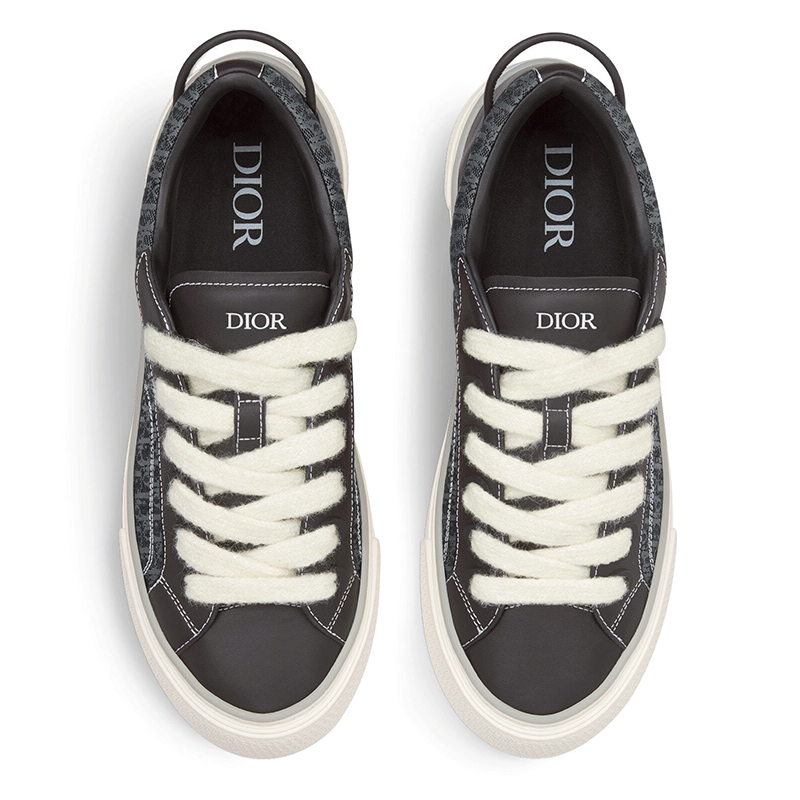 B33 SNEAKER  Black Smooth Calfskin and Dior Oblique Jacquard