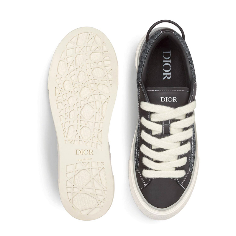 B33 SNEAKER  Black Smooth Calfskin and Dior Oblique Jacquard