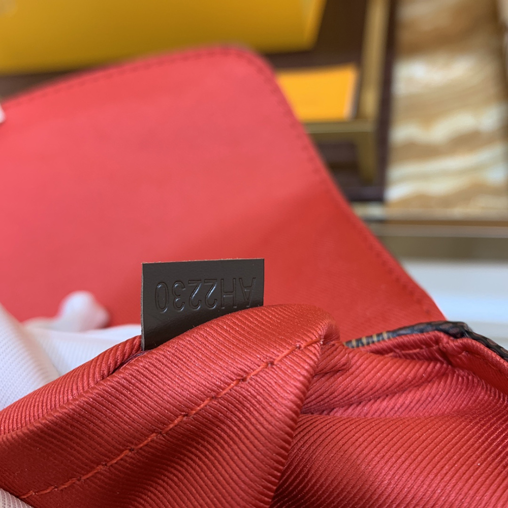 Louis Vuitton Bags N53000 25*17*9.5cm