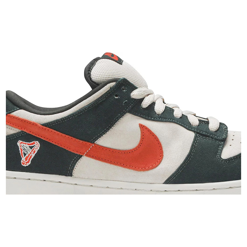 Dunk Low Pro SB 