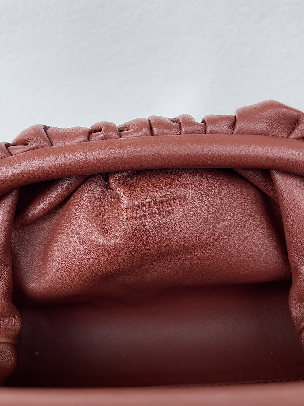 Bottega Veneta bags 70451 23*13*5cm