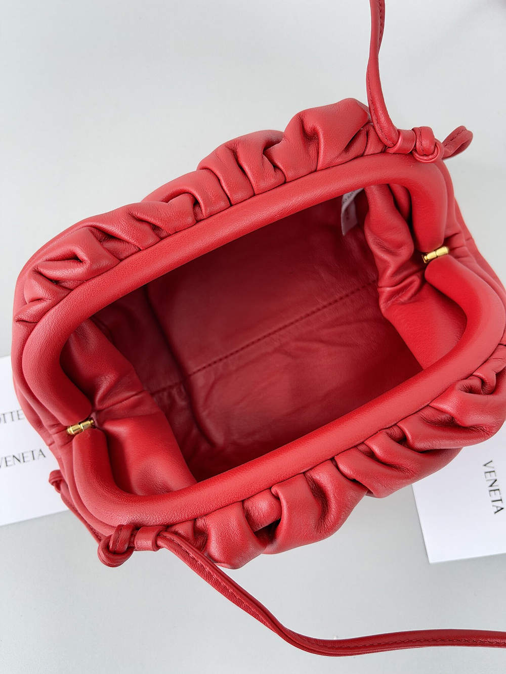 Bottega Veneta bags 72267 23*13*5cm