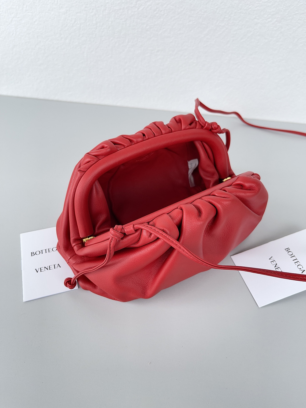 Bottega Veneta bags 72267 23*13*5cm
