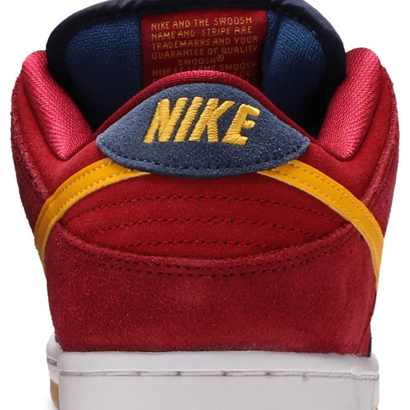 Dunk Low SB 