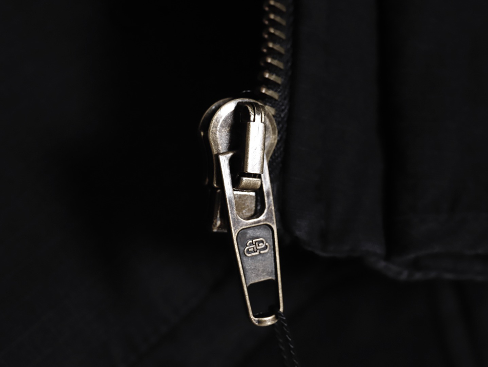 Balenciaga 22FW Paris Heavy Industry destroys cotton clothes