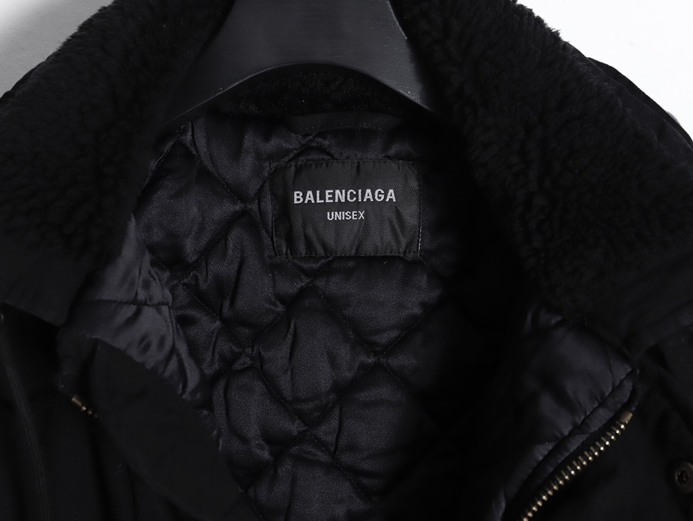 Balenciaga 22FW Paris Heavy Industry destroys cotton clothes