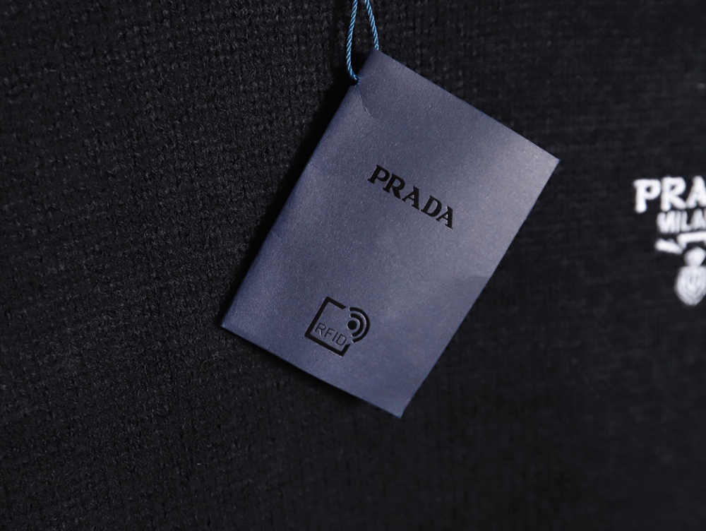 Prada 23FW machine embroidered lettering crew neck sweater