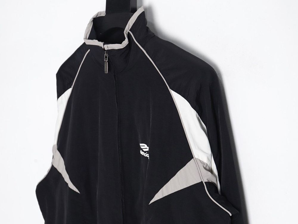 Balenciaga 23FW double-layer stitching embroidered letter jacket