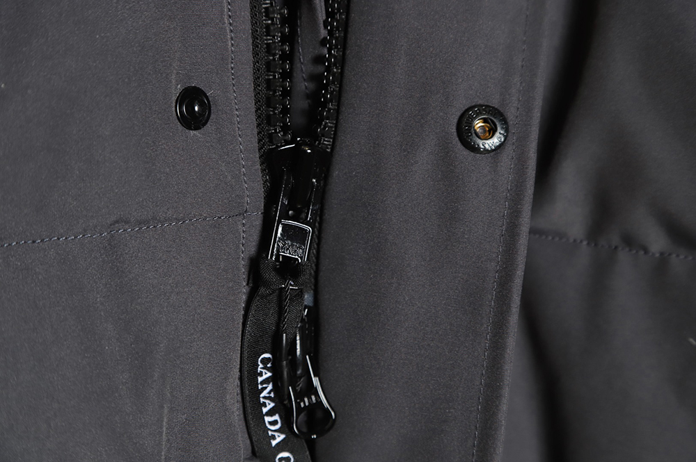 CANADA GOOSE Wyndham Unisex Parker Down Jacket