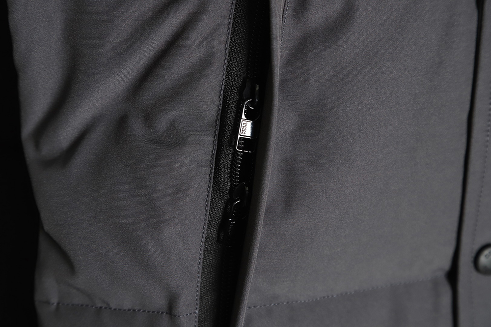 CANADA GOOSE Wyndham Unisex Parker Down Jacket