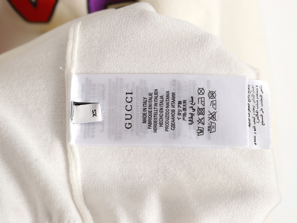 Gucci 23Fw Valentine's Day colorful letter embroidered knitted sweater