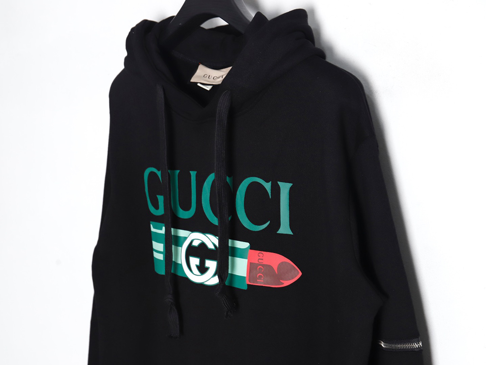GUCCI lipstick print detachable hooded sweatshirt