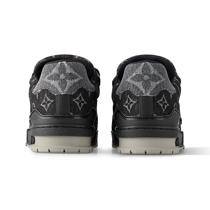 Louis Vuitton Trainer Sneaker