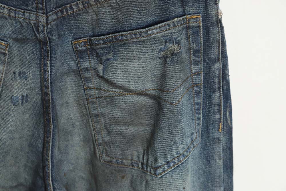 Balenciaga 23FW machine style large damage pleated jeans