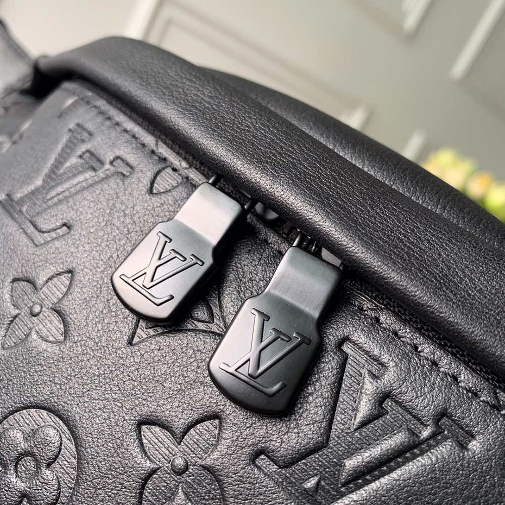 Louis Vuitton Bags M44388 47*20*9cm