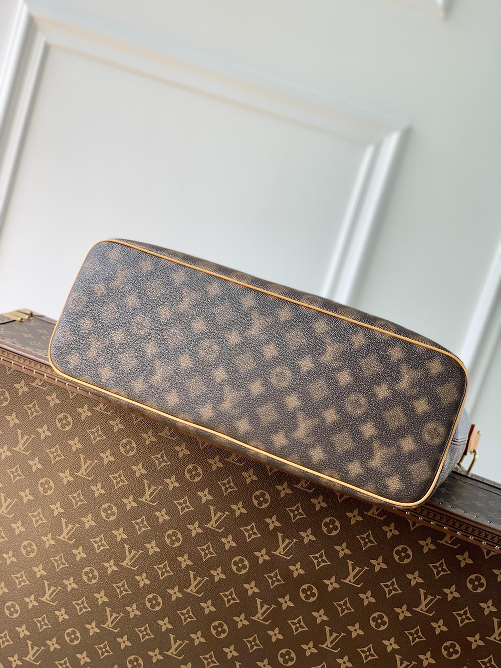 Louis Vuitton Bags M46240 44*34*16cm