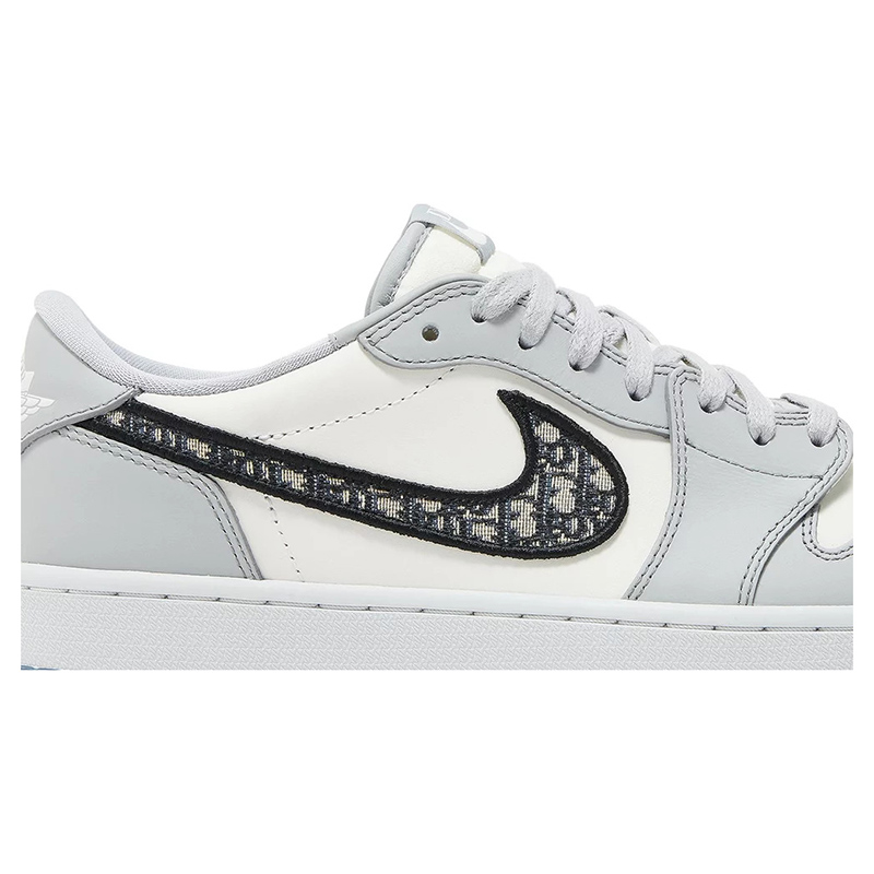 DIOR X AIR JORDAN 1 LOW