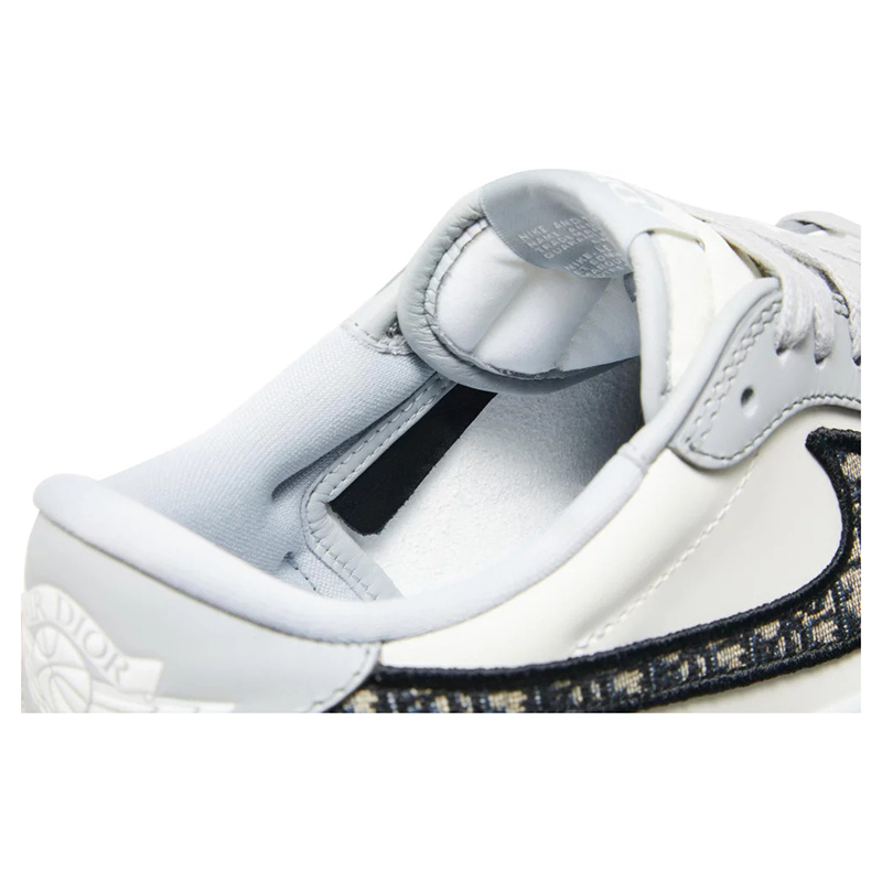 DIOR X AIR JORDAN 1 LOW