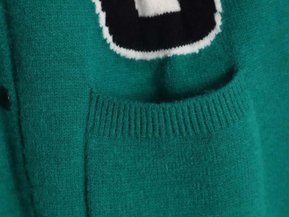 Louis Vuitton Louis Vuitton 23Fw green sweater cardigan