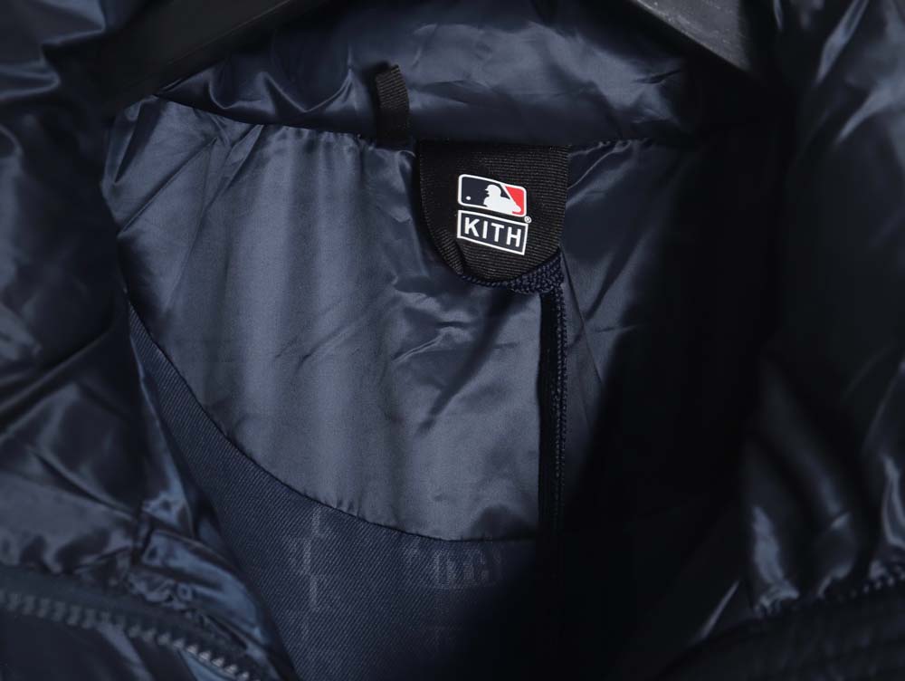 KITH & MLB joint python pattern embroidered letter down jacket
