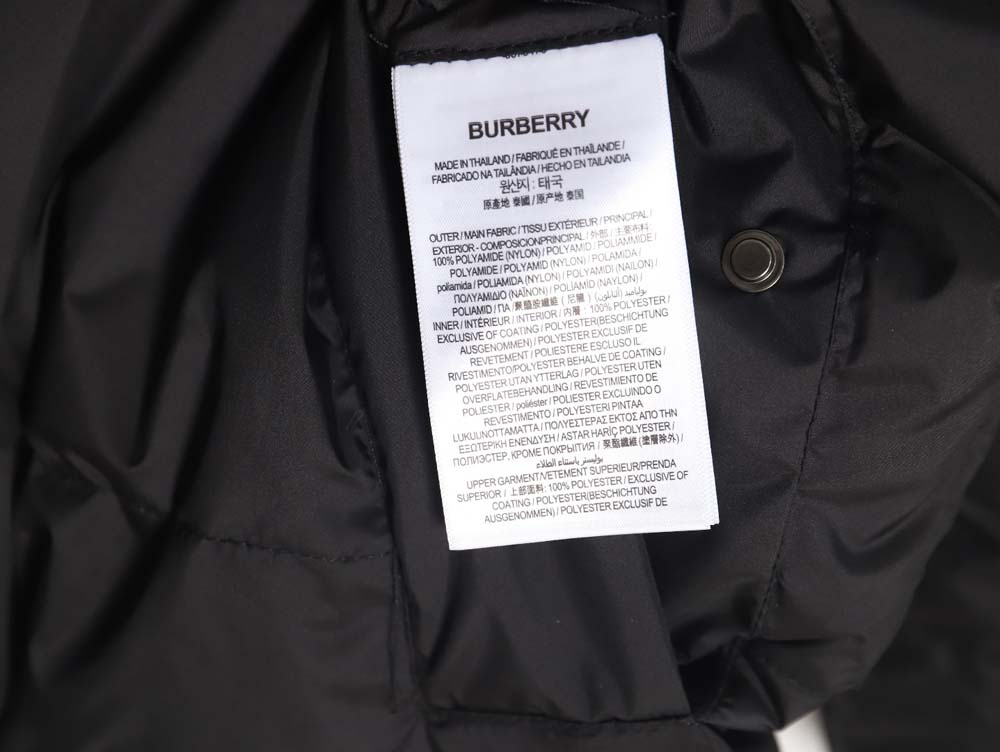 Burberry BBR 23FW plaid reversible down jacket