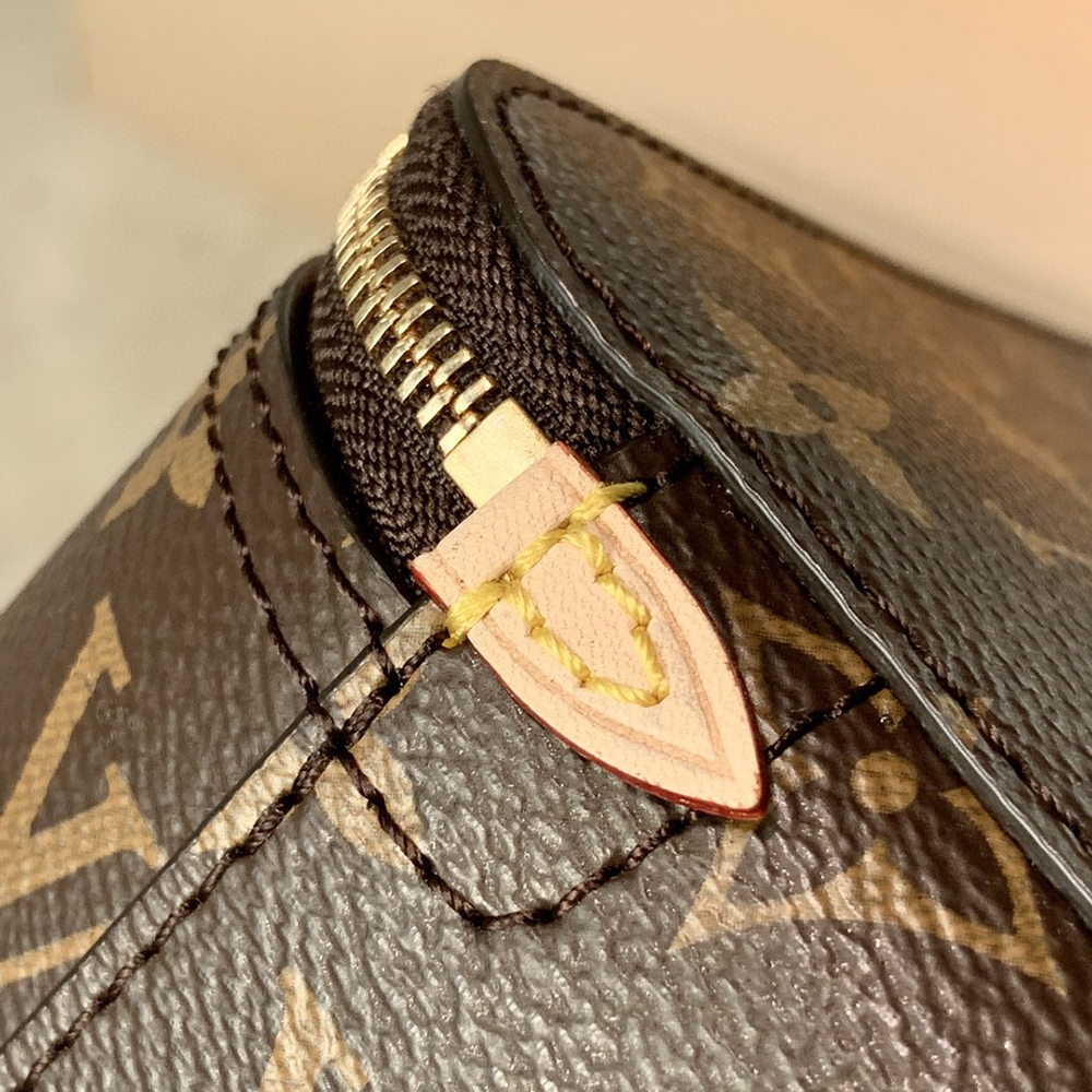 Louis Vuitton Bags M43690 34*22*8.5cm